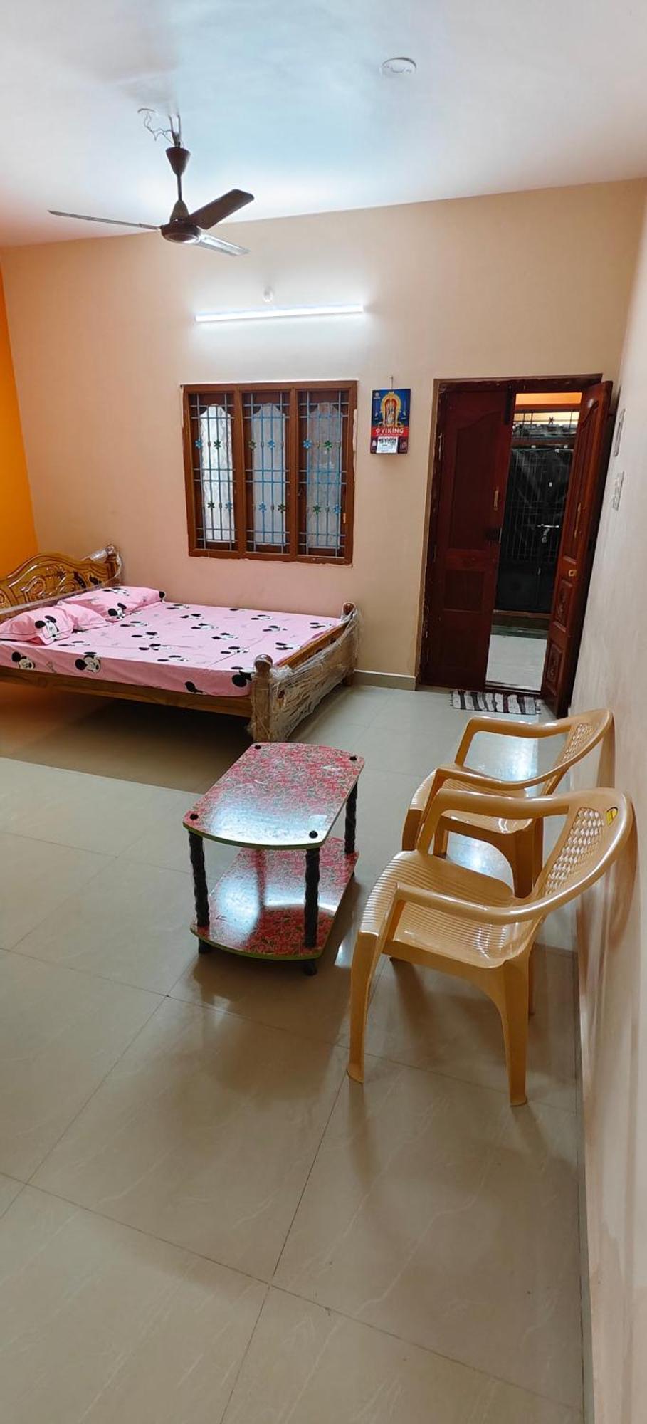 Sri Annai Home Stay I Тіруваннамалай Екстер'єр фото